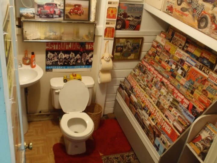 super wc